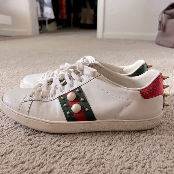 Gucci Shoes - Gucci sneakers